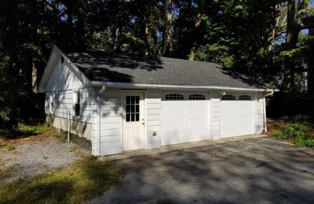 2423 Cedarbridge Road Gallery 2