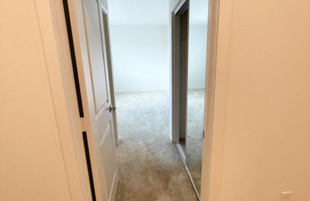 27642 Diamond View Place Gallery 3