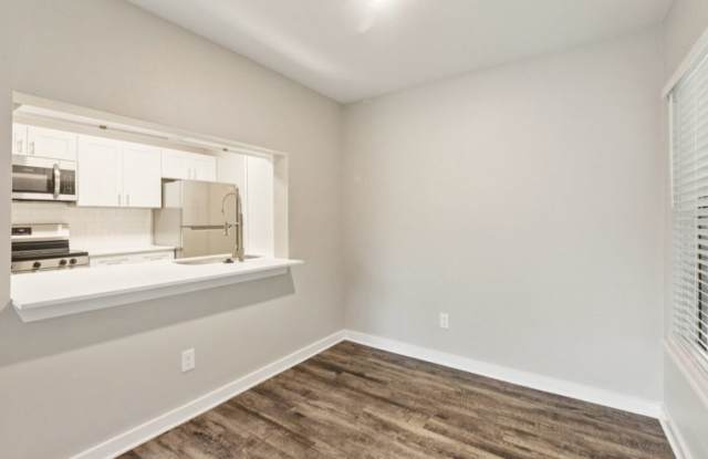 Westmount at London Park Gallery 4