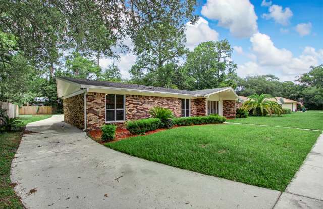 9440 Beauclerc Cove Road Gallery 2