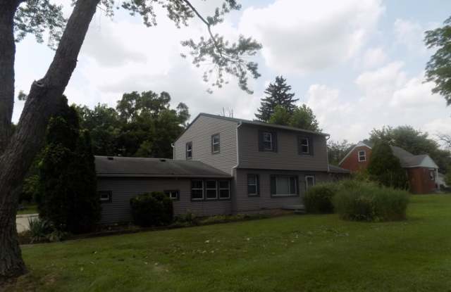 3565 Crooks Road photos photos