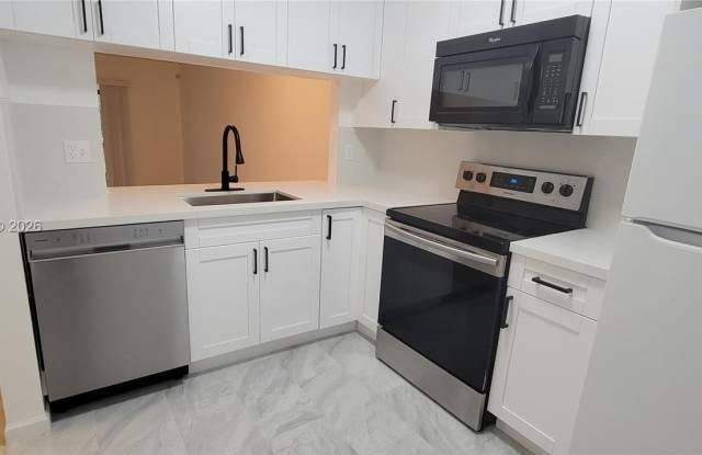 10357 NW 8th St - 10357 Northwest 8th Street, Pembroke Pines, FL 33026