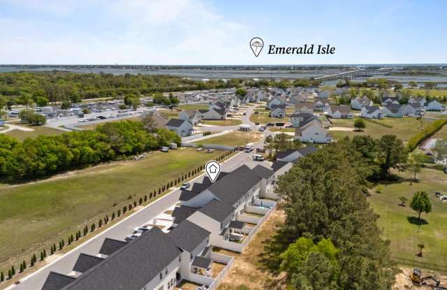 OFF SEASON RENTAL ONLY - ALL UTILITIES INCLUDED photos photos OFF SEASON RENTAL ONLY - ALL UTILITIES INCLUDED photos photos