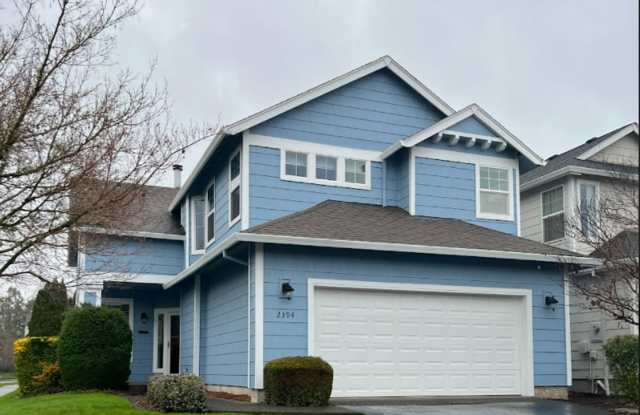 Lovely Traditional 2BD · 2.5BA + Office/Den Single-Family Home — Minutes from Intel! photos photos
