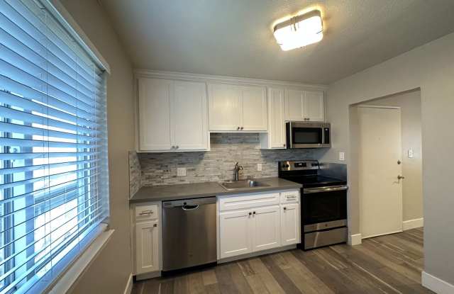 2713 and 2721 T Street, Sacramento photos photos