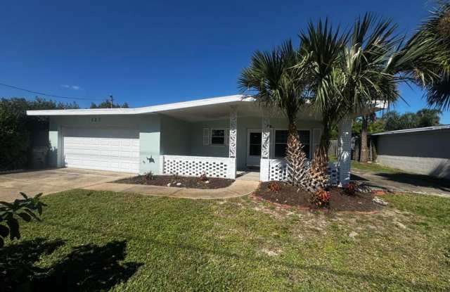 3/2 on Daytona Beachside Gallery 1