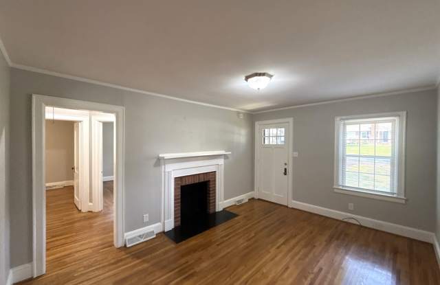 Cozy Home in the Oakhurst community Gallery 3
