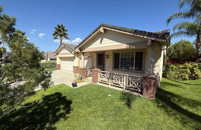 3-Bedroom Single-Story Home with Smart Features  Remodeled Kitchen in Castaic! - 31374 Countryside Lane, Castaic, CA 91384