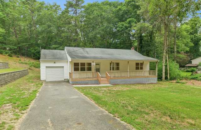 22 Red Maple Road Gallery 2