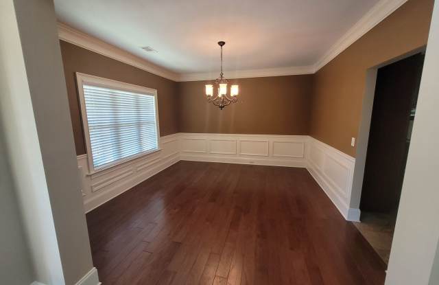 Gorgeous family home Gallery 4
