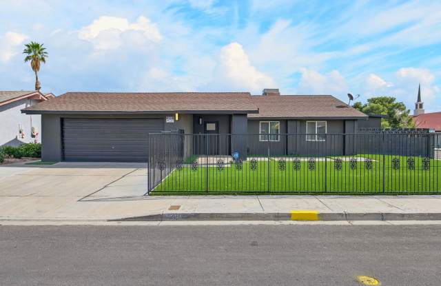 NEWLY RENOVATED SINGLE-STORY HOME LOCATED IN LAS VEGAS photos photos