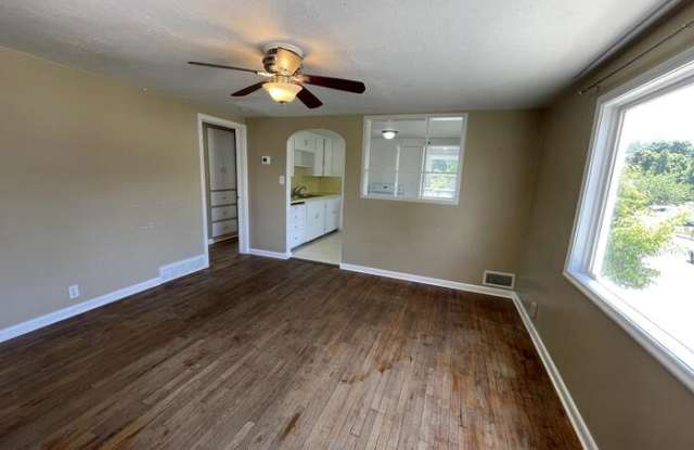 3595 South 500 East photos photos