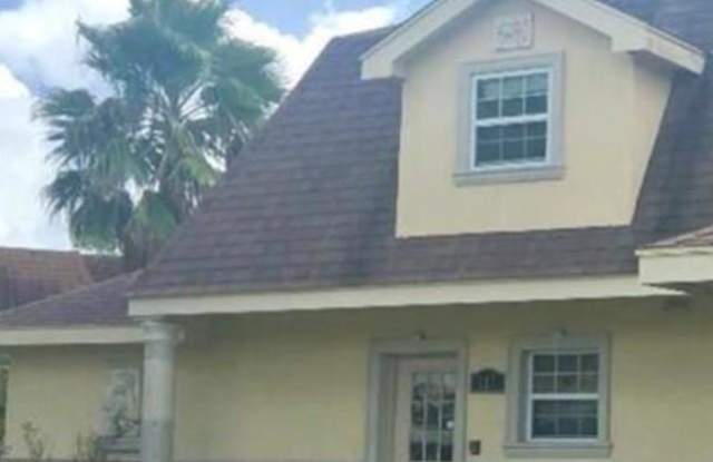 117 COUNTRY CLUB RD. Gallery 2