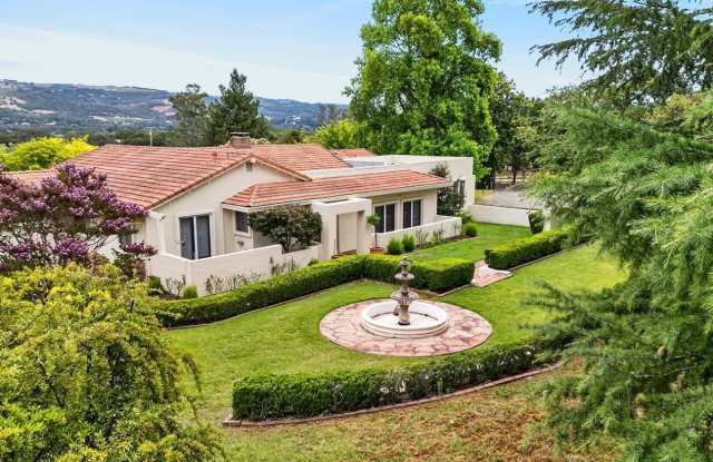 15644 Arnold Drive Gallery 2
