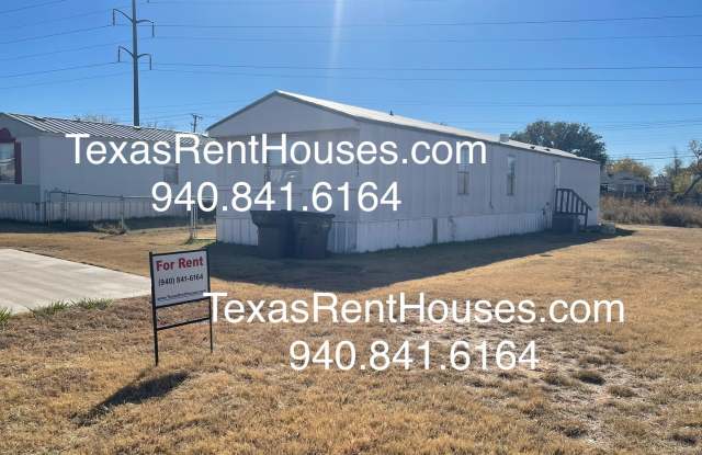 Charming 3 Bedroom, 2 Bath Home Near Legacy High School – Wichita Falls, TX photos photos