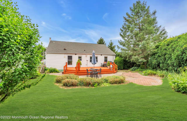 11 Elm Avenue photos photos