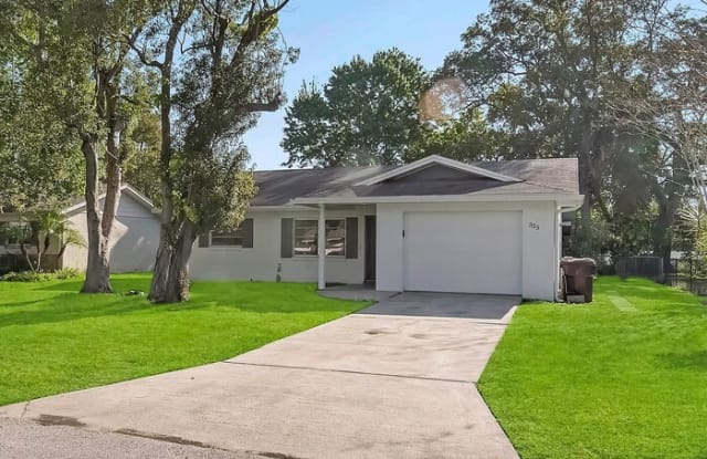 325 Wisconsin Avenue - 325 Wisconsin Avenue, St. Cloud, FL 34769