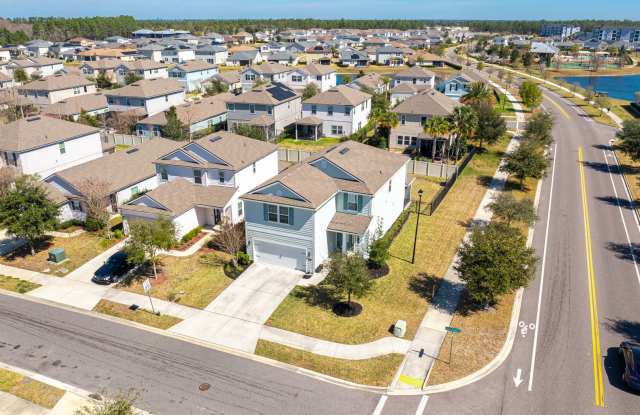 Beautiful 4 Bedroom 2.5 Baths Homes Gallery 3