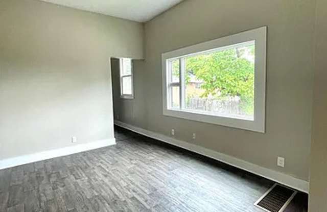 2912 Mason St, Omaha, NE 68105 Gallery 4
