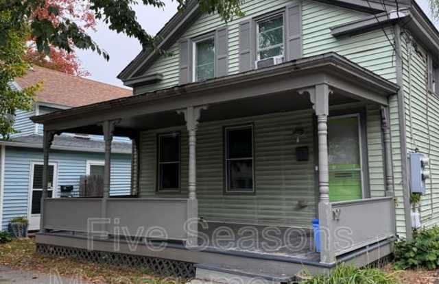 192 Elmwood Ave - 2 photos photos