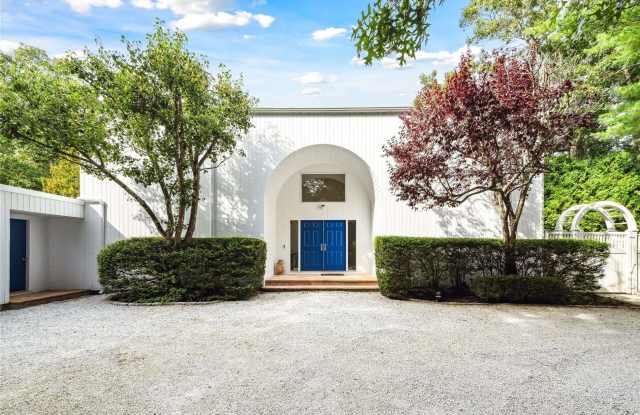 30 Pheasant Run - 30 Pheasant Run, Quogue, NY 11959
