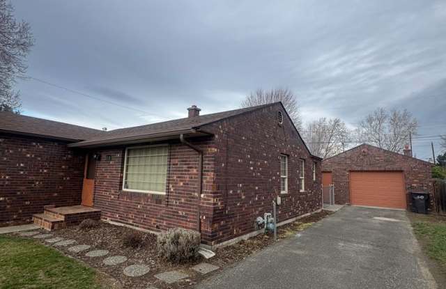 Non-refundable fee & security deposit total: $1850.00 photos photos