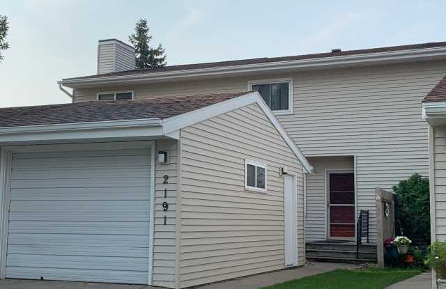 Twin home located in West Fargo!! photos photos