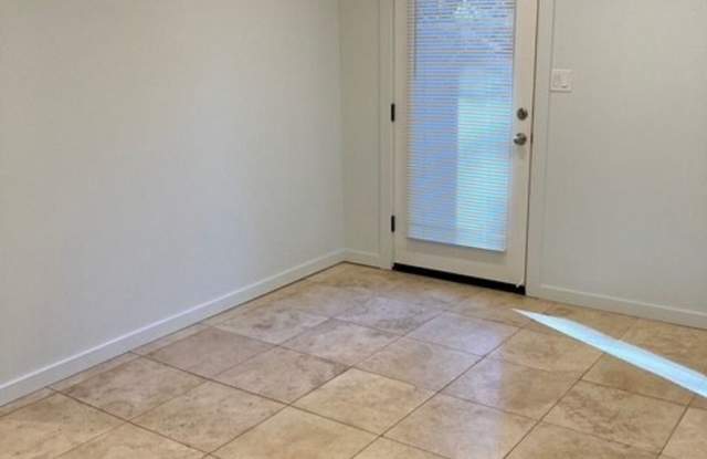 10474 Partridge Rd. Gallery 4