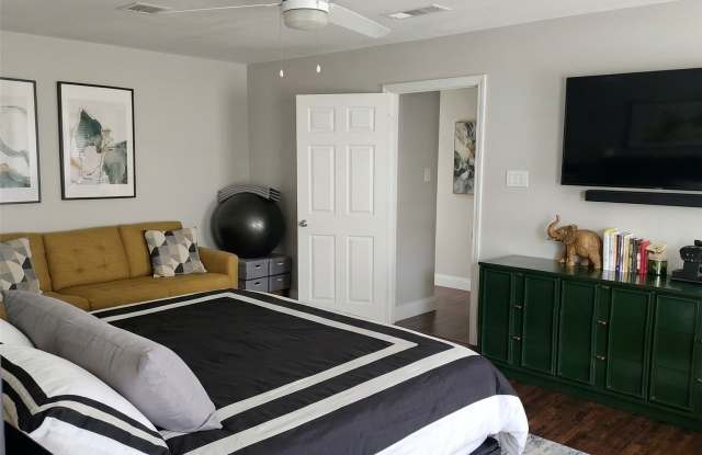2202 Woodsong Trail Gallery 2