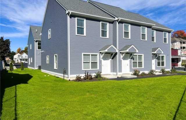 580 Elm Street unit: 6 - 580 Elm Street, Woonsocket, RI 02895