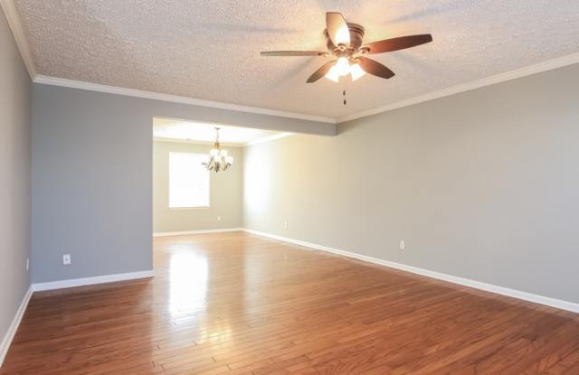 8 Barnsdale Court Gallery 2