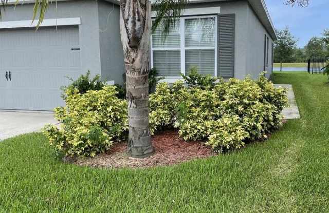 567 Armoyan Way - 567 Armoyan Way, Glencoe, FL 32168