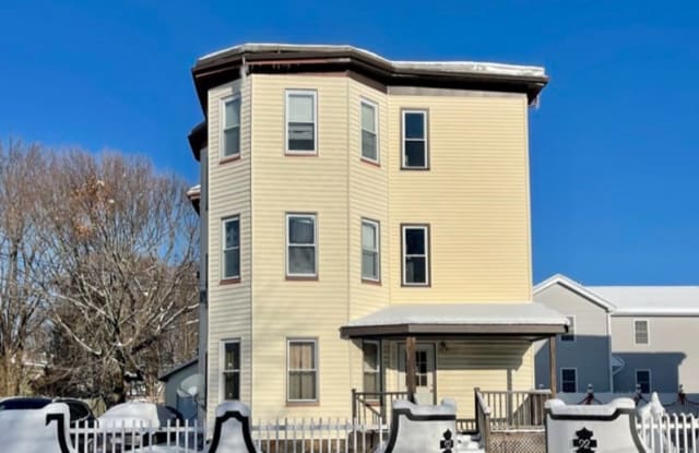 92 Elliot St 1 - 92 Elliot Street, Brockton, MA 02302