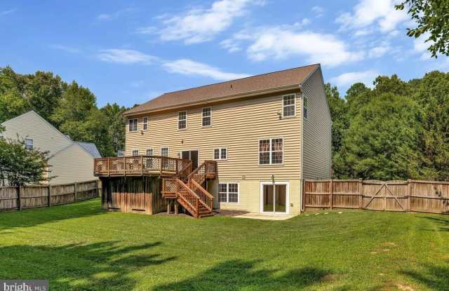 23701 ROBERT WAY photos photos