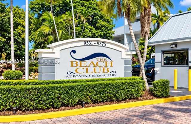 9353 Fontainebleau Blvd Gallery 1