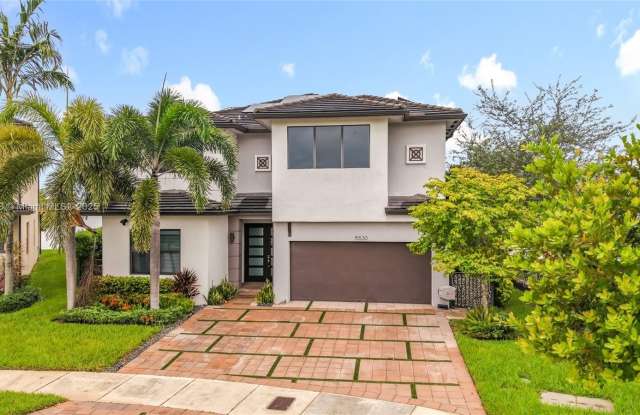 15530 NW 89th Ct - 15530 Northwest 89th Court, Miami Lakes, FL 33018