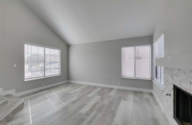 91 Trevor Drive Gallery 2