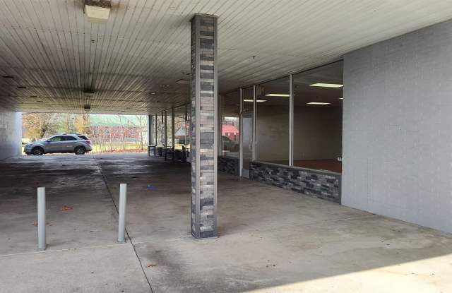 1927 Irvin Cobb Drive Space #2C Gallery 4