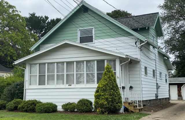 806 Potomac Avenue - 1 - 806 Potomac Avenue, Erie County, PA 16505