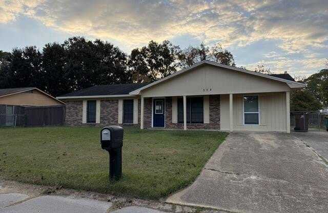 320 Springdale Circle - 320 Springdale Circle, D'Iberville, MS 39540
