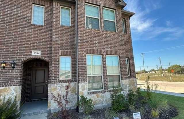 1904 Hellams Lane - 1904 Hellams Lane, Royse City, TX 75189