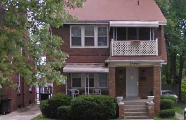 14902 Strathmoor St. photos photos