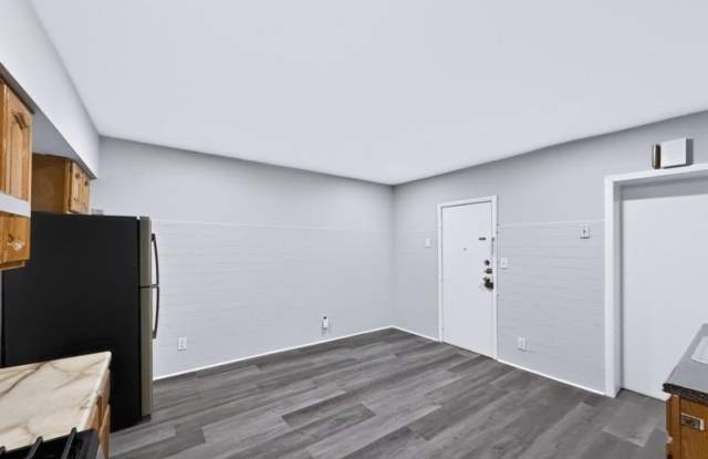 155 Lafayette St Gallery 4