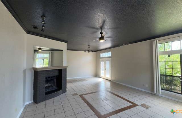 1806 Sundown Drive Gallery 3
