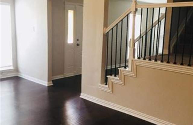 3715 Spring Meadow Lane Gallery 2