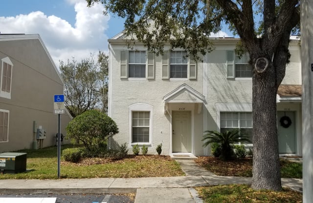 8534 Hunters Key Cir - 8534 Hunters Key Circle, Tampa, FL 33647