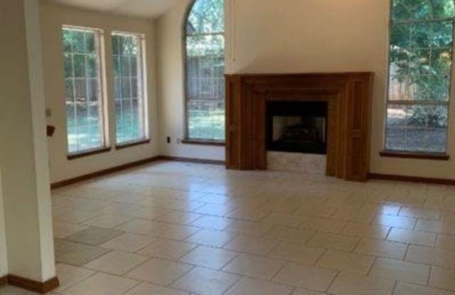 14705 Collingwood Lane Gallery 4