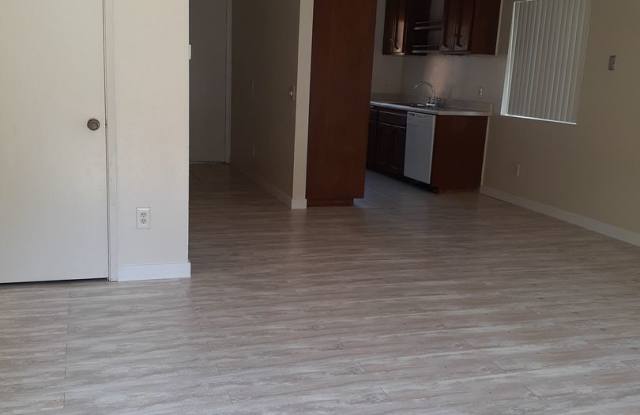 9411 F Carlton Oaks Dr Gallery 3
