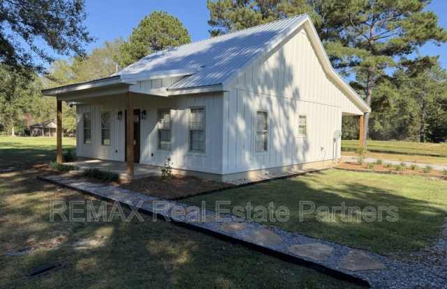 24 Tolar Cut Off Gallery 2