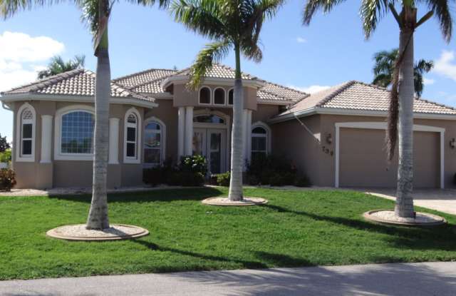AVAILABLE 2026 SEASON! TOP OF THE LINE PUNTA GORDA ISLES POOL, SALTWATERFRONT HOME FOR RENT! $8400 photos photos